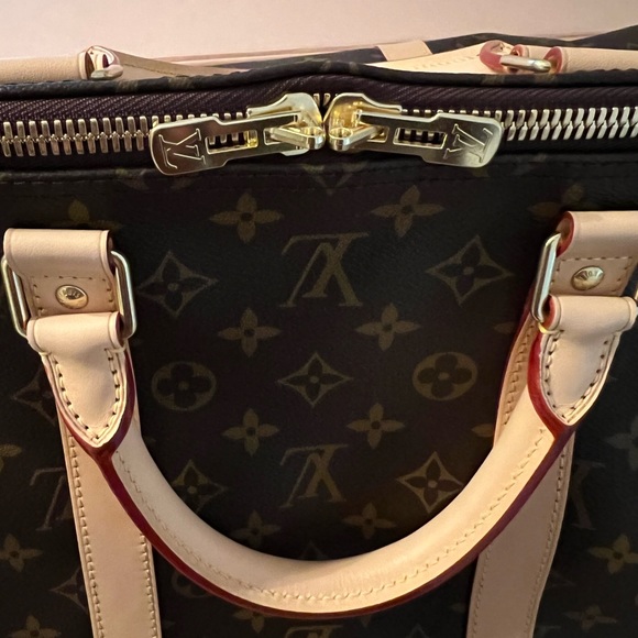 NWT!! Brand New!!! NEVER USED keepall 55 - Picture 9 of 10